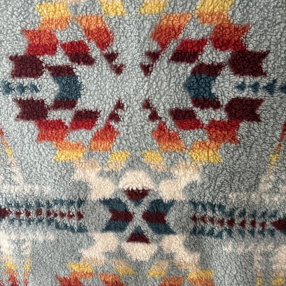 Pendleton Legend Lake Aqua Sherpa Fleece Blanket Aztec Southwestern 89X96 In EUC